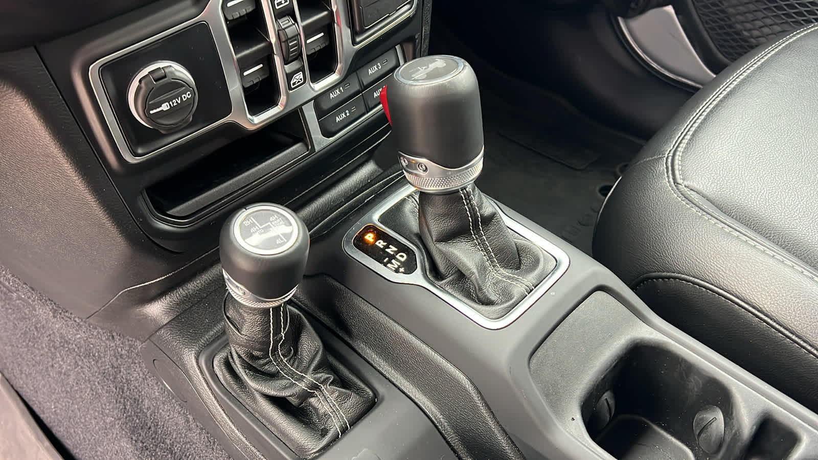 Thumbnail: 2023 Jeep Wrangler - 13