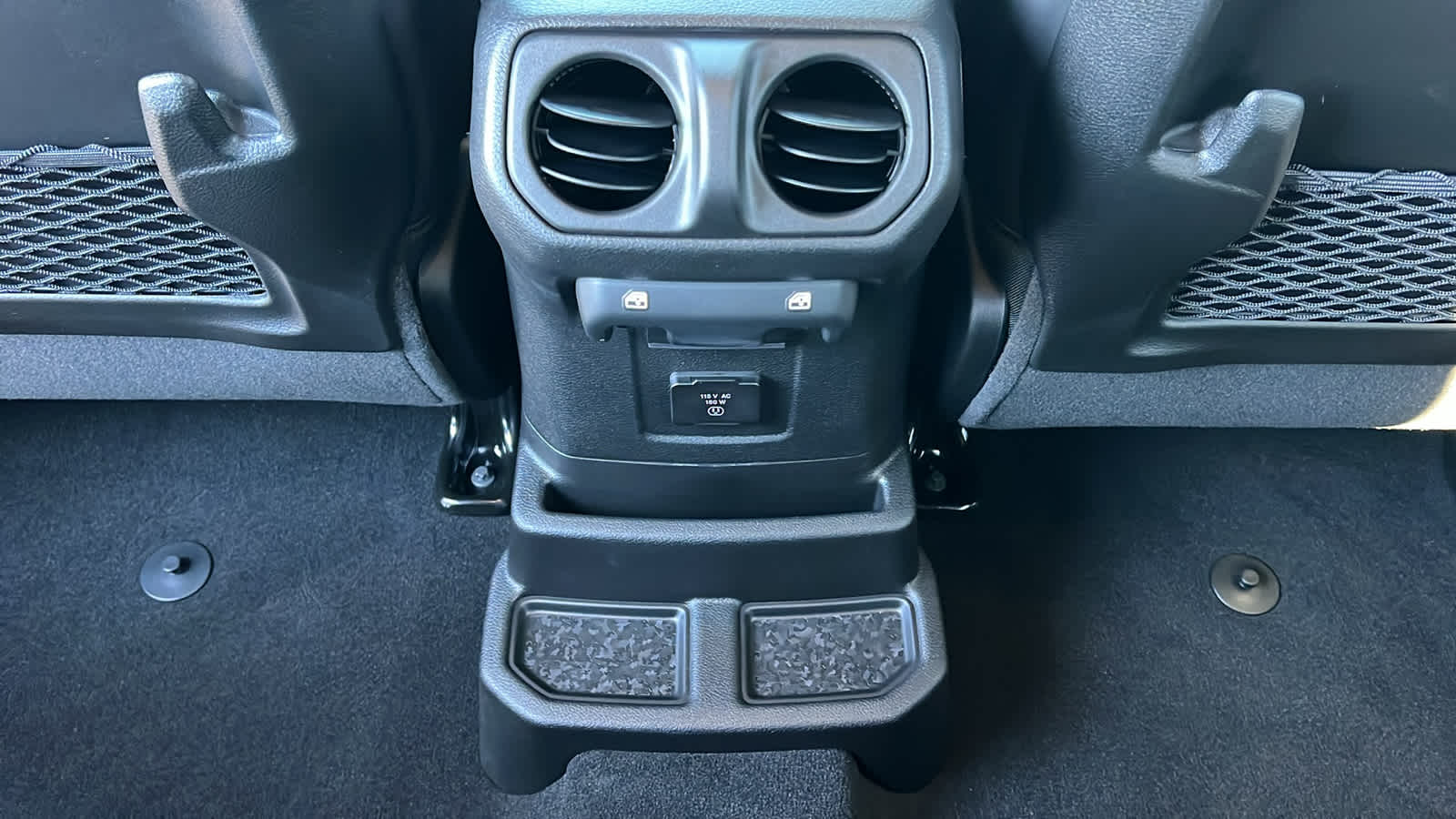 Thumbnail: 2026 Jeep Wrangler - 25