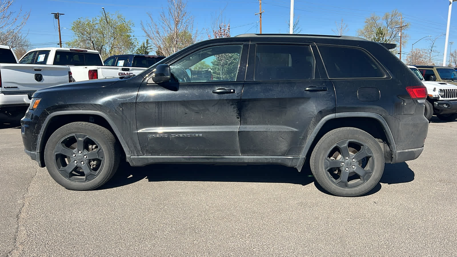 Thumbnail: 2019 Jeep Grand Cherokee - 8