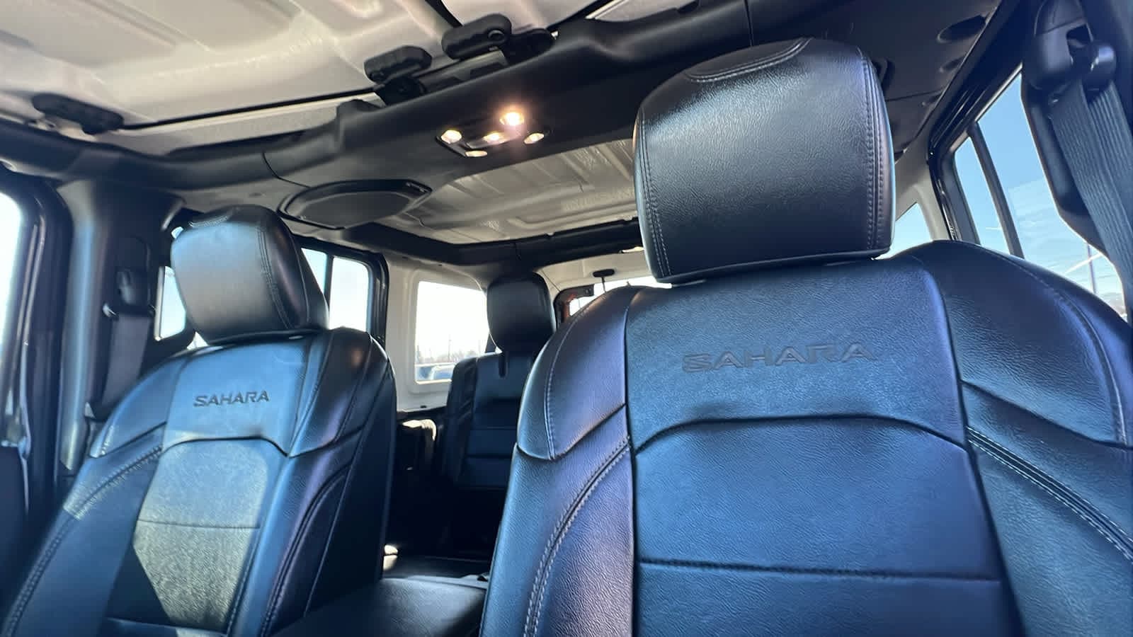 Thumbnail: 2023 Jeep Wrangler - 11