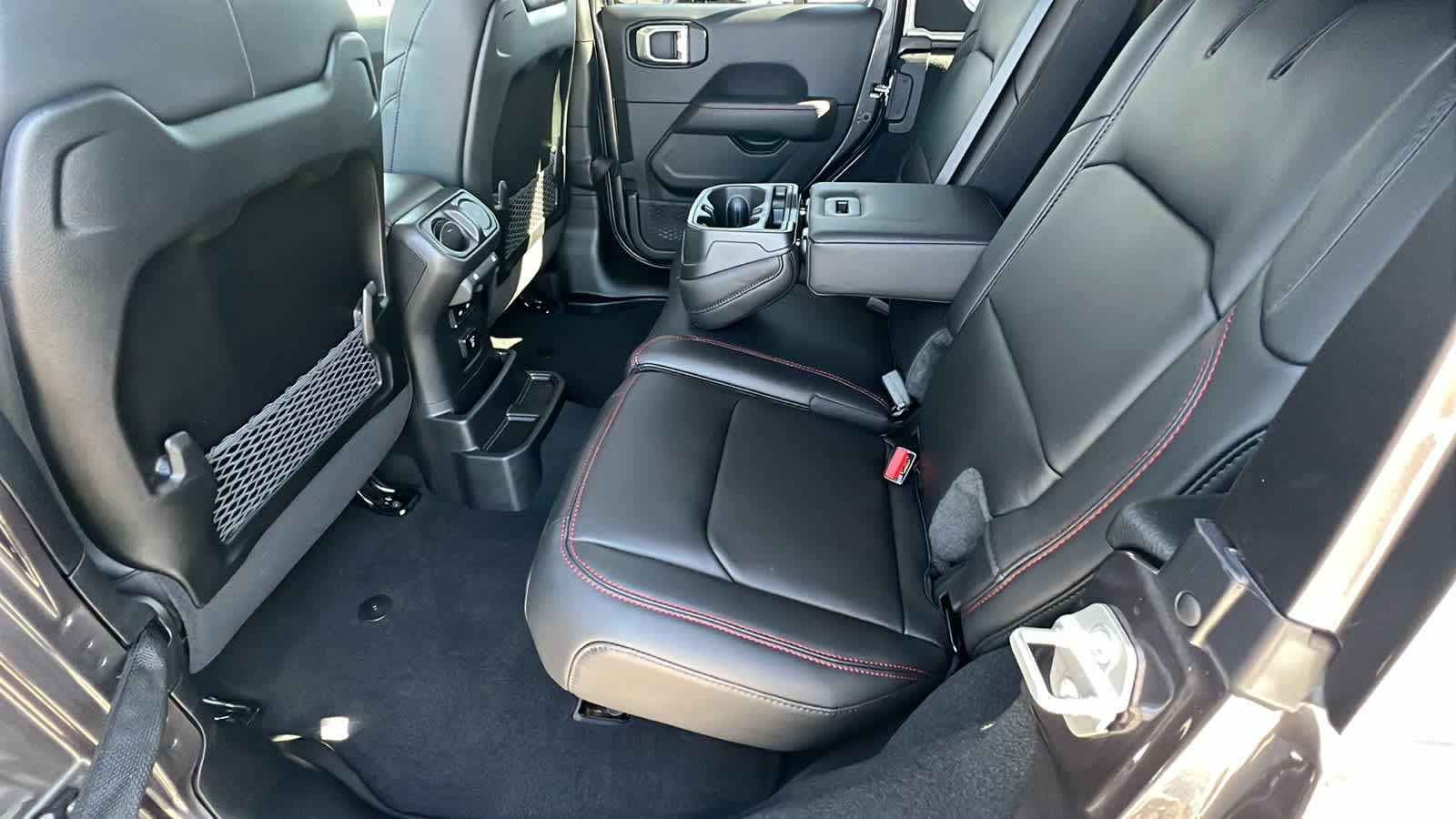 Thumbnail: 2026 Jeep Wrangler - 24