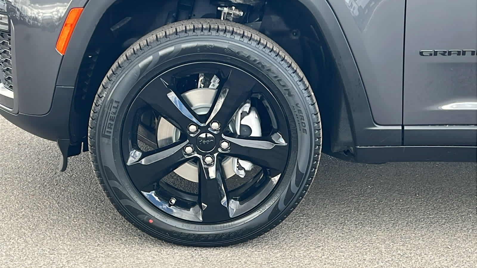 Thumbnail: 2026 Jeep Grand Cherokee - 9