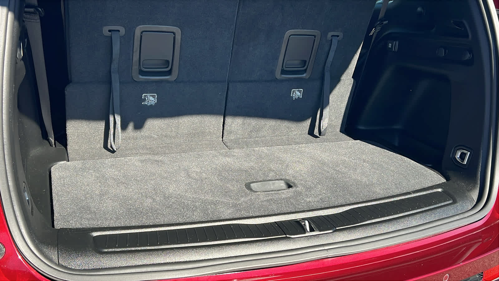 Thumbnail: 2022 Jeep Grand Cherokee - 27