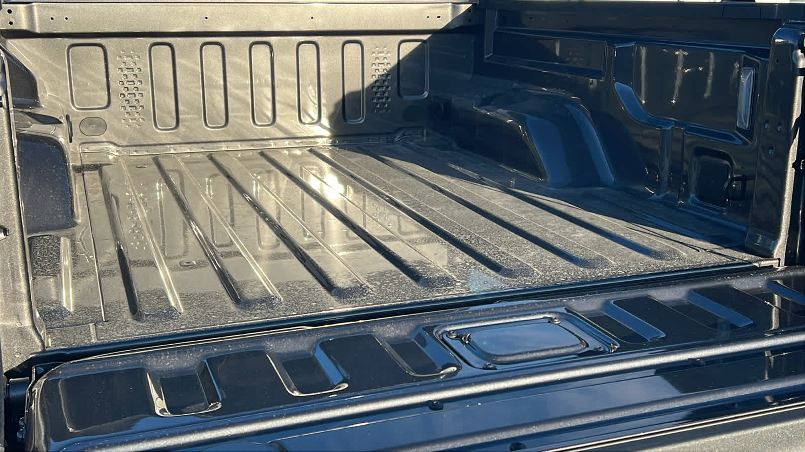 Thumbnail: 2026 Jeep Gladiator - 27