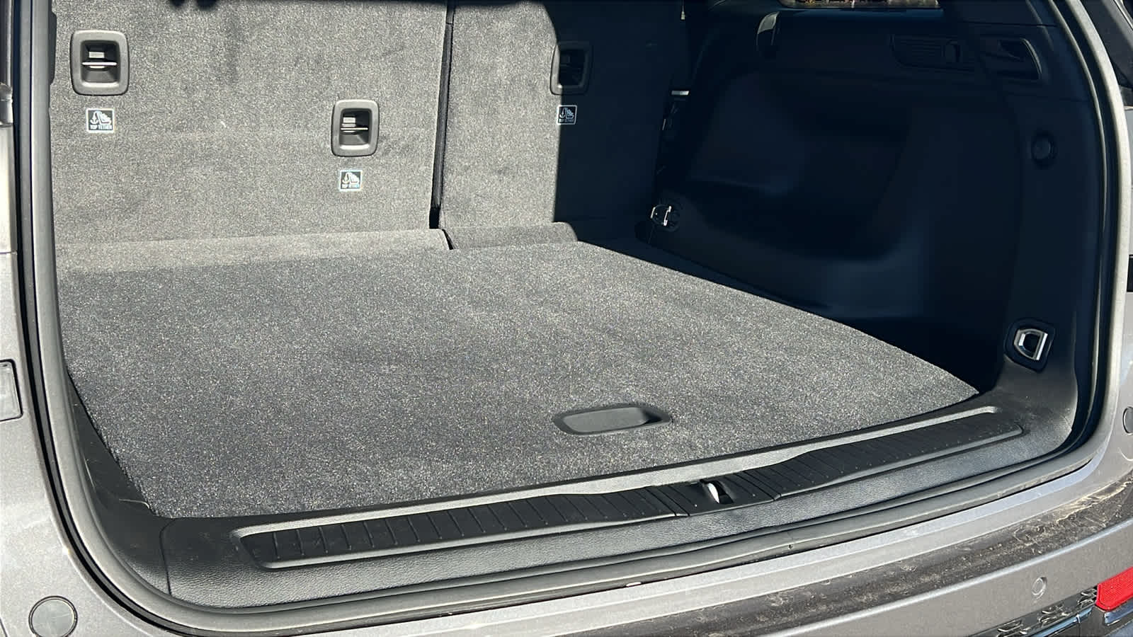 Thumbnail: 2025 Jeep Grand Cherokee - 27