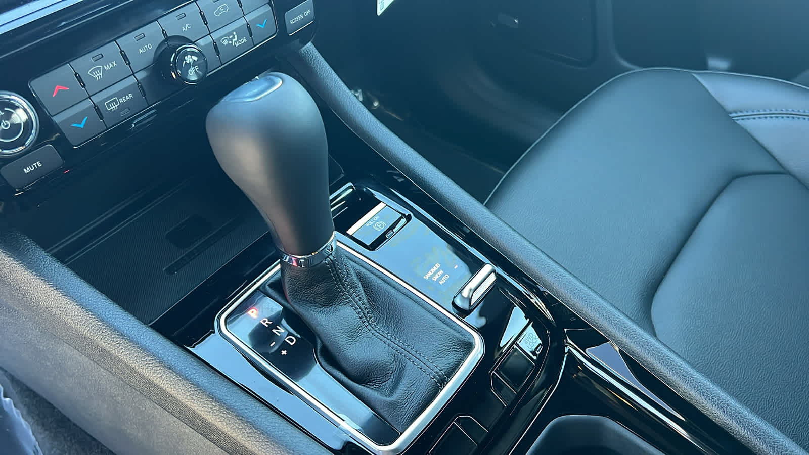 Thumbnail: 2026 Jeep Compass - 13