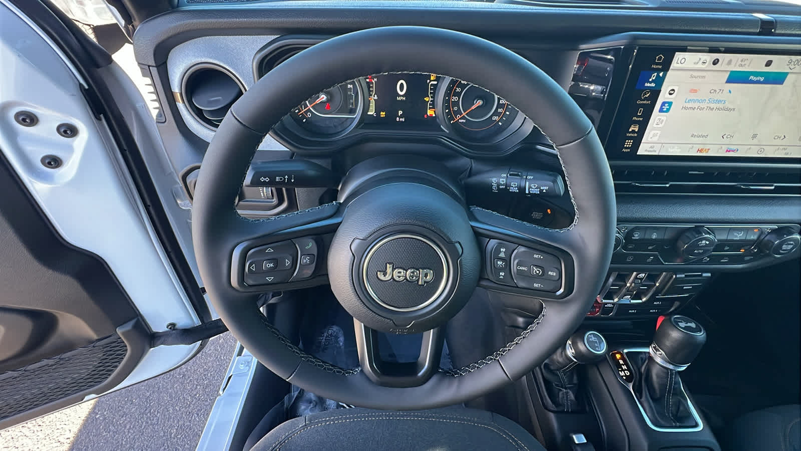 Thumbnail: 2026 Jeep Wrangler - 18