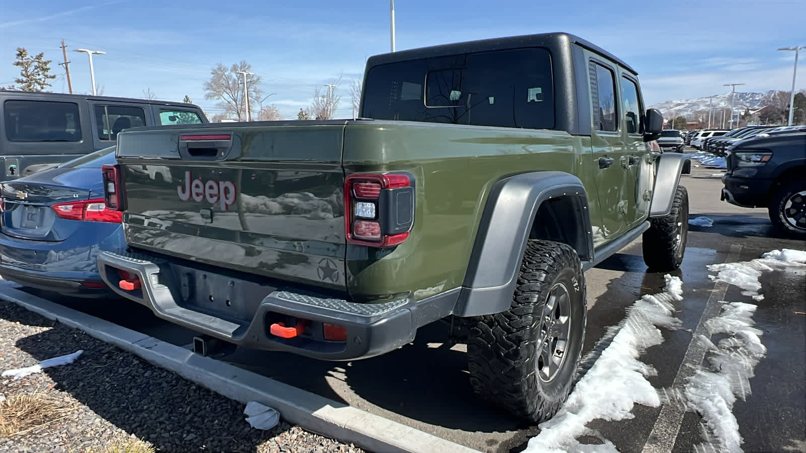 Thumbnail: 2021 Jeep Gladiator - 5