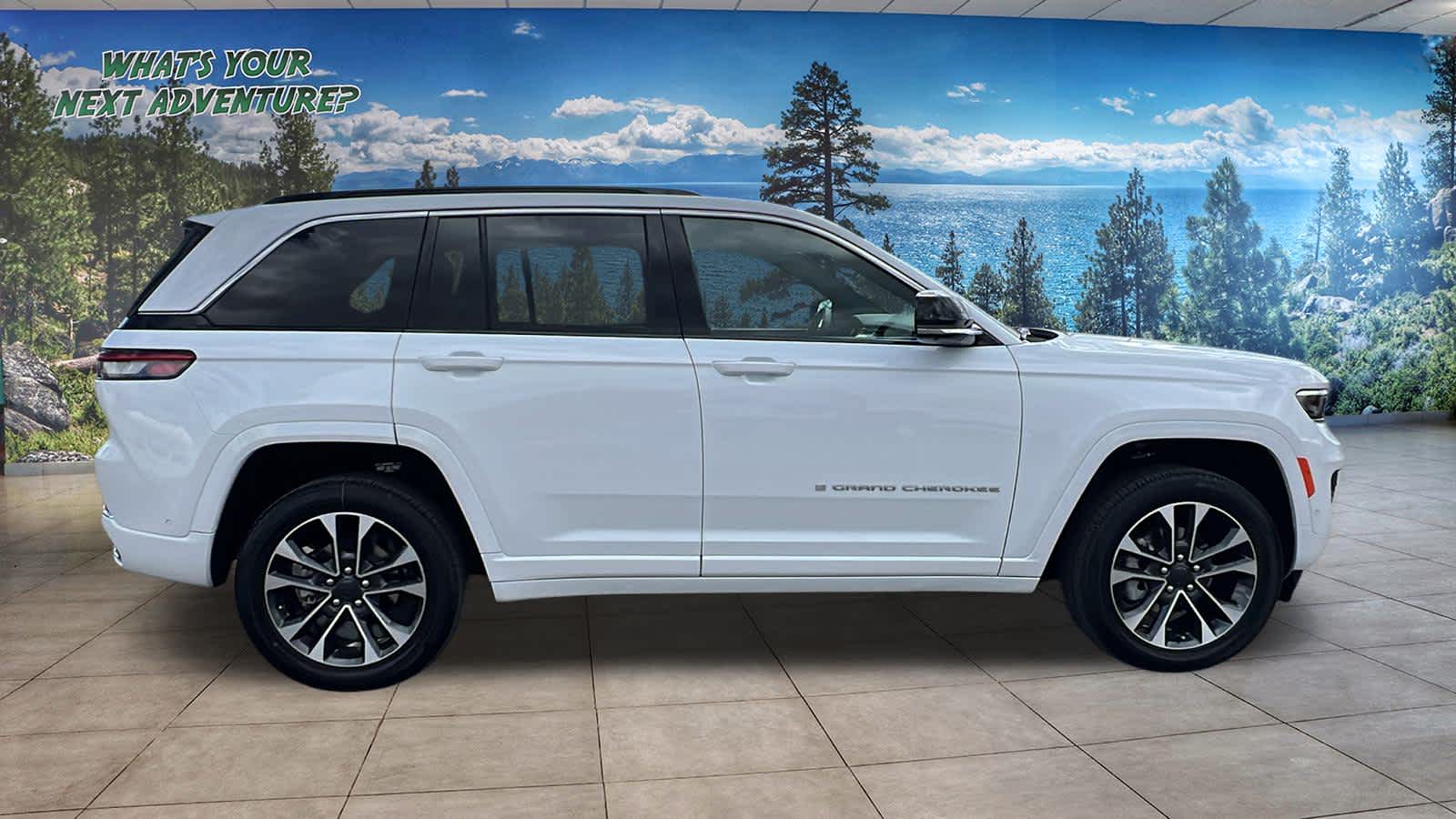 Thumbnail: 2025 Jeep Grand Cherokee - 4