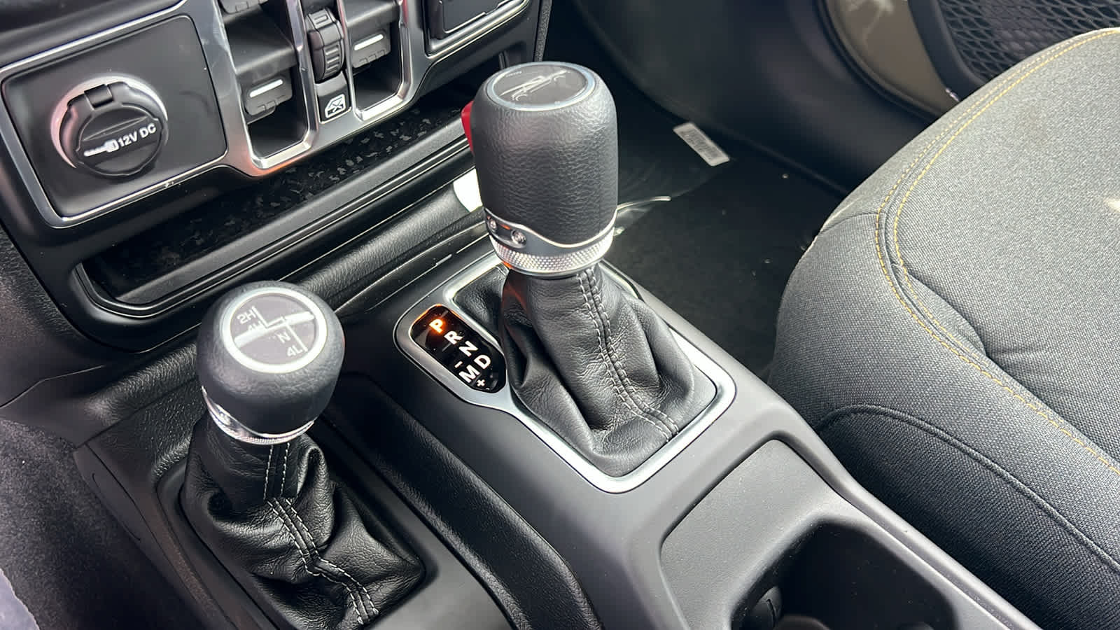 Thumbnail: 2026 Jeep Gladiator - 13