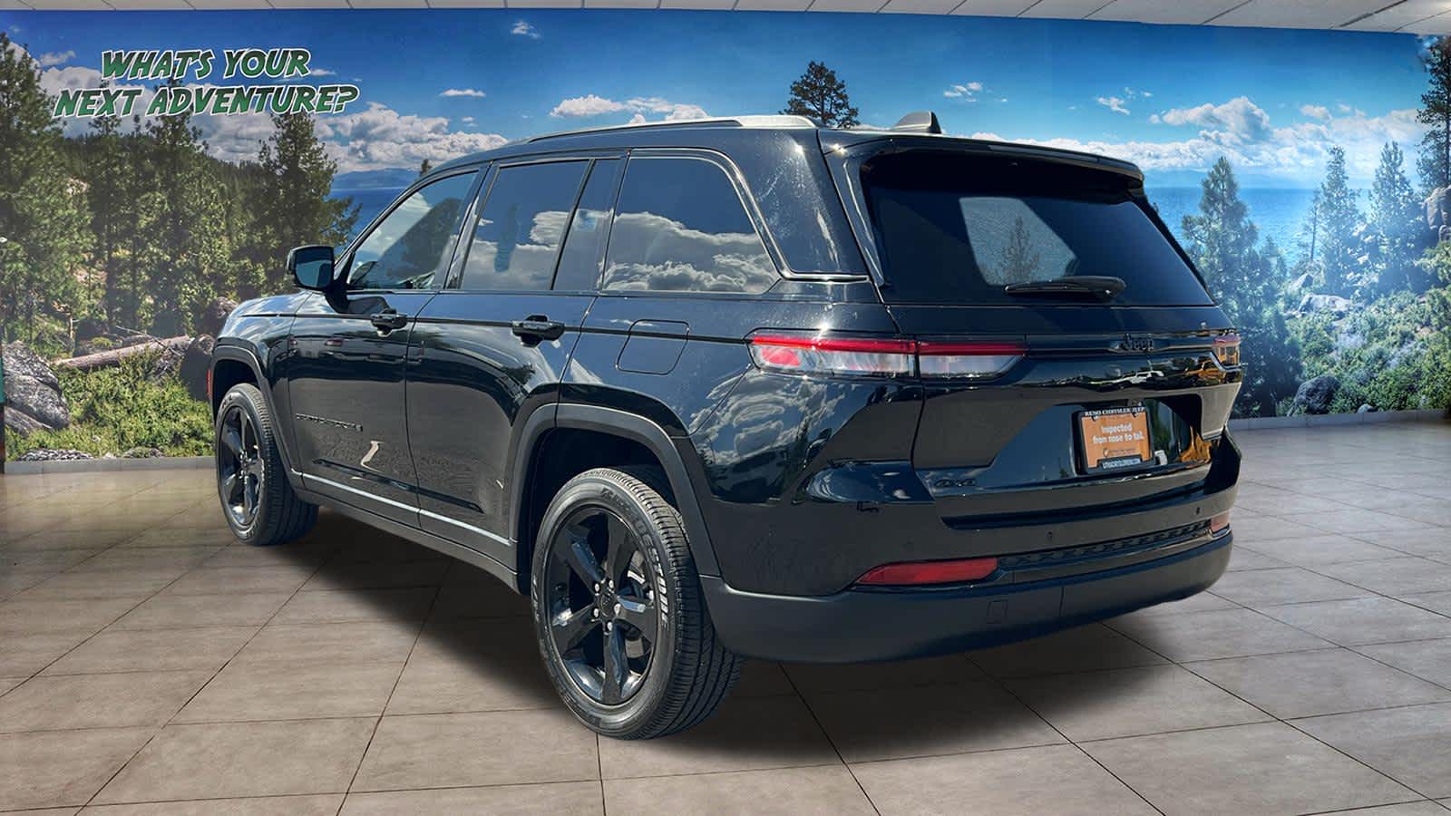 Thumbnail: 2023 Jeep Grand Cherokee - 6