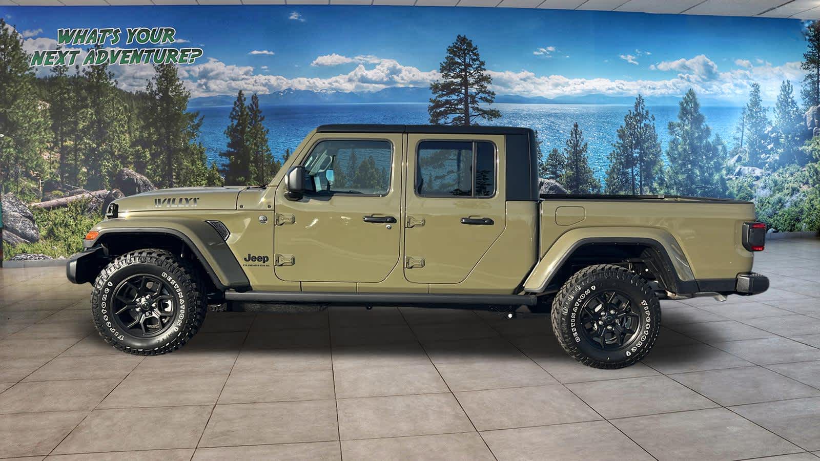 Thumbnail: 2026 Jeep Gladiator - 8