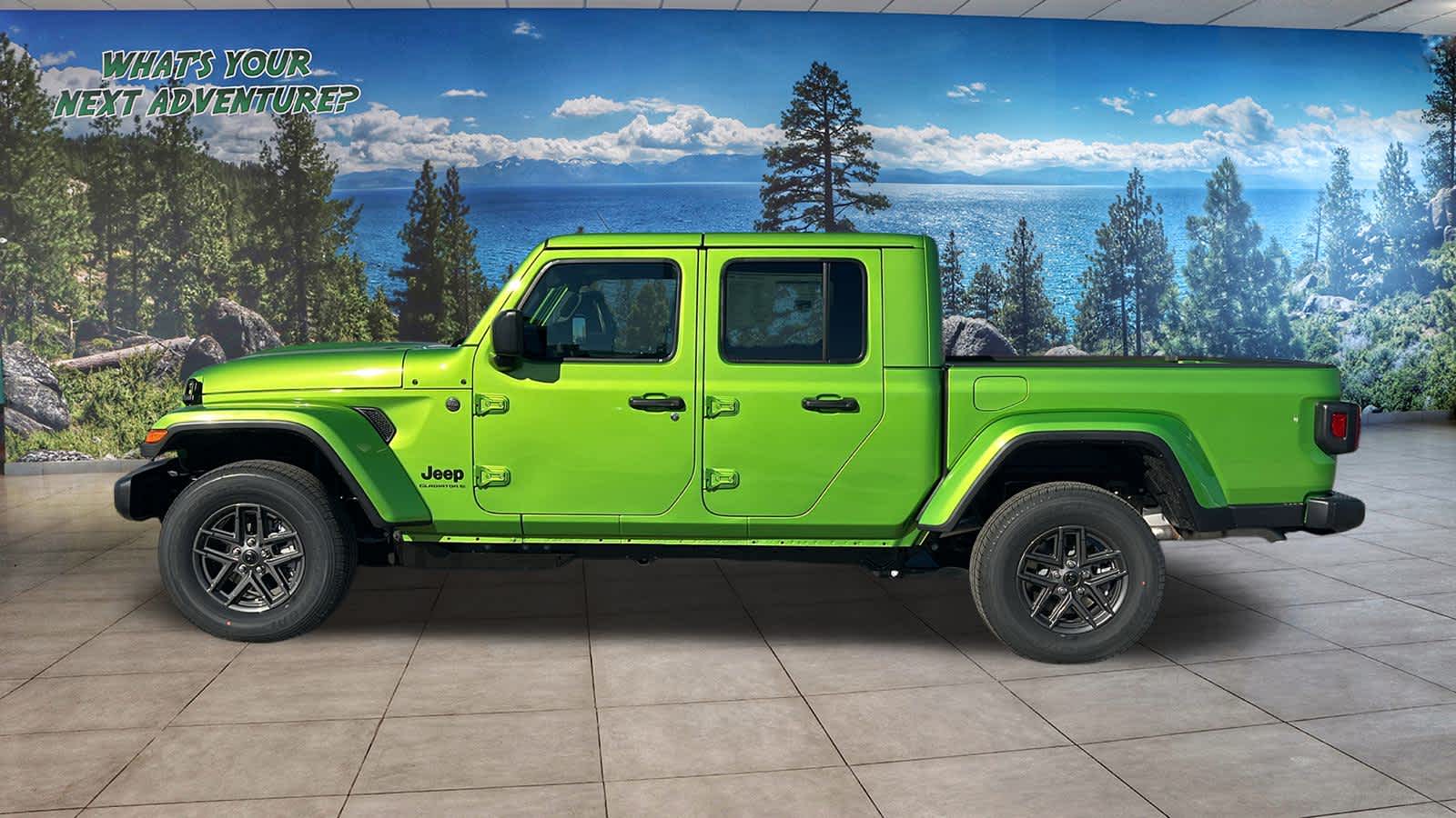 Thumbnail: 2026 Jeep Gladiator - 8