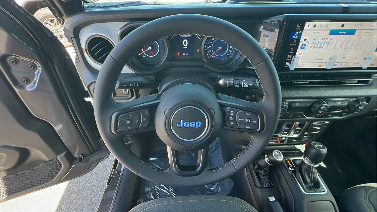 Thumbnail: 2026 Jeep Wrangler - 18