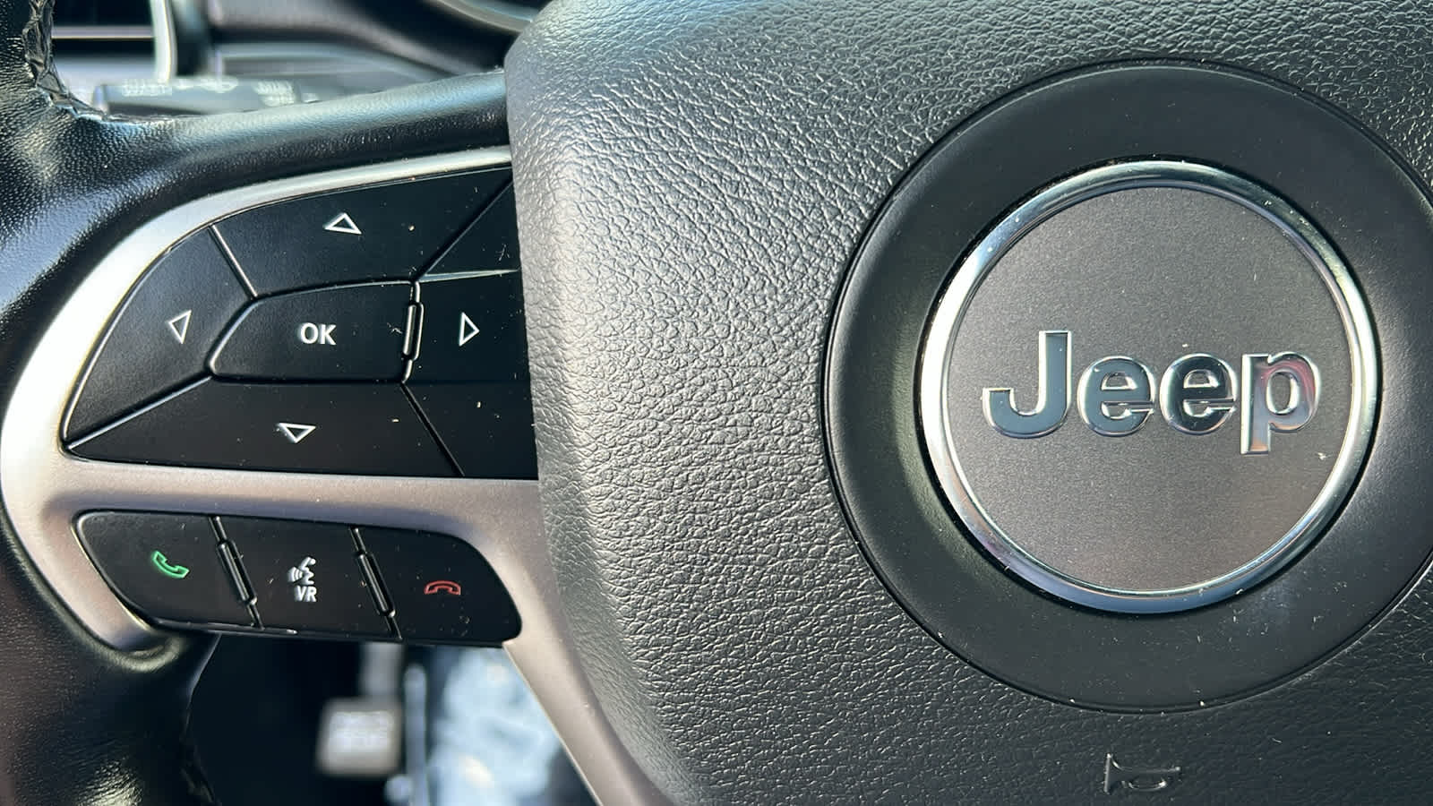 Thumbnail: 2021 Jeep Grand Cherokee - 19