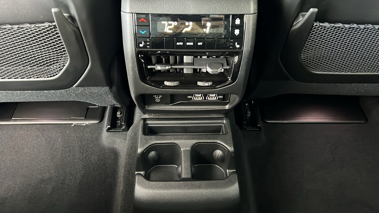 Thumbnail: 2025 Jeep Grand Cherokee L - 25