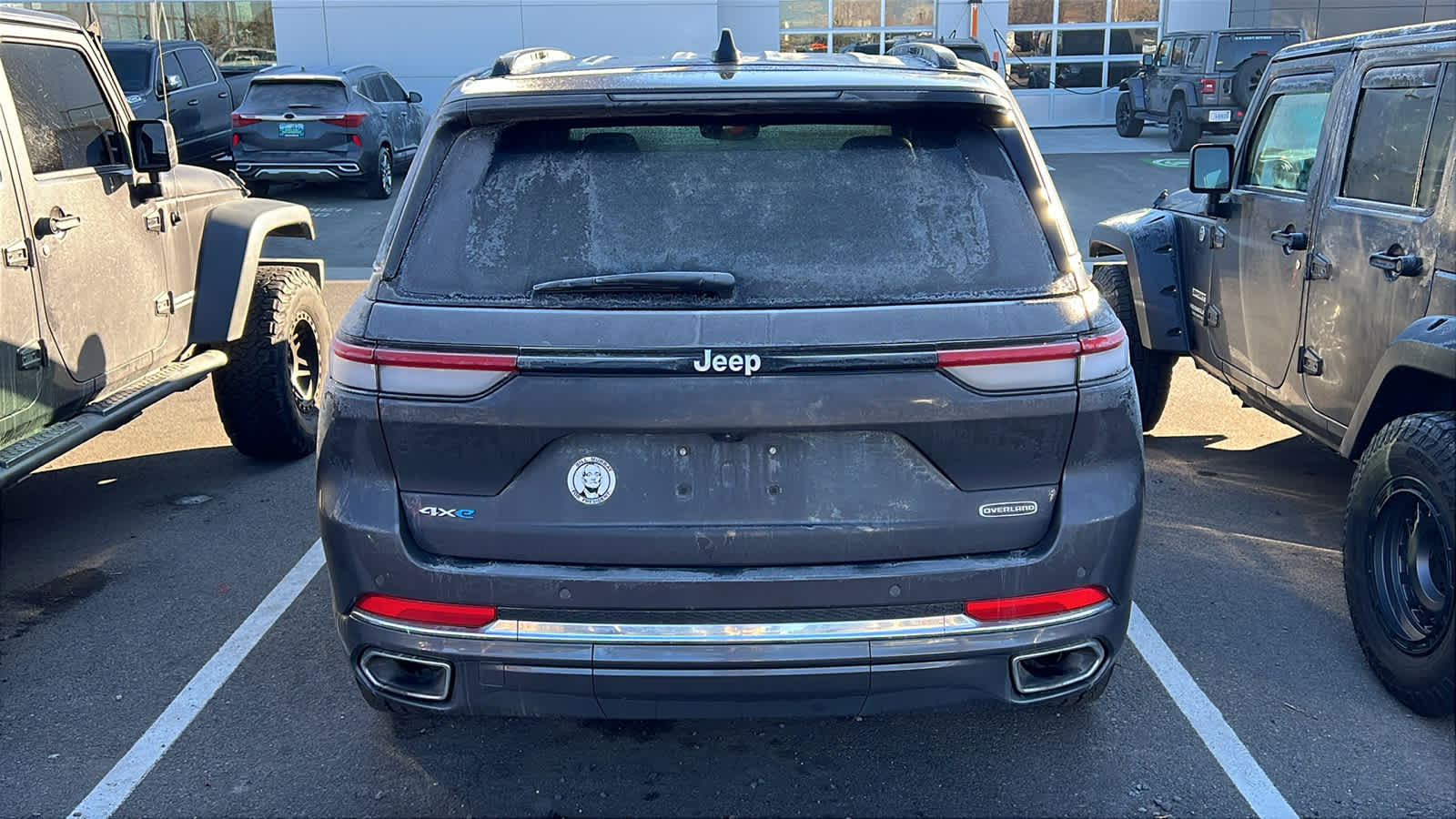 Thumbnail: 2024 Jeep Grand Cherokee - 8