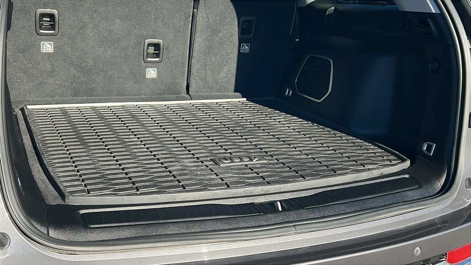 Thumbnail: 2023 Jeep Grand Cherokee - 27