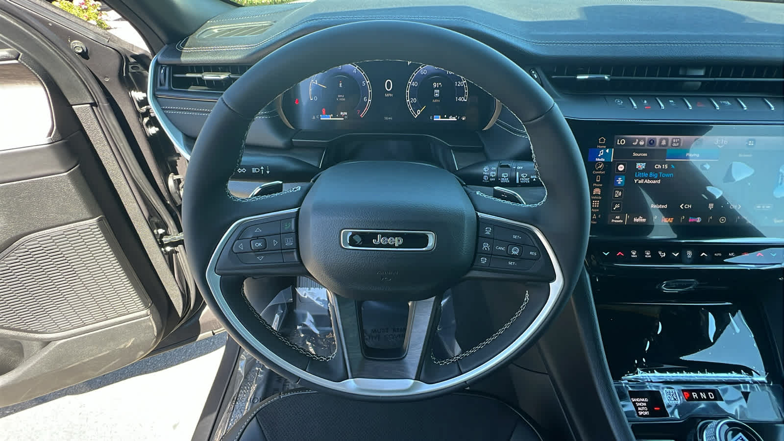 Thumbnail: 2026 Jeep Grand Cherokee L - 18