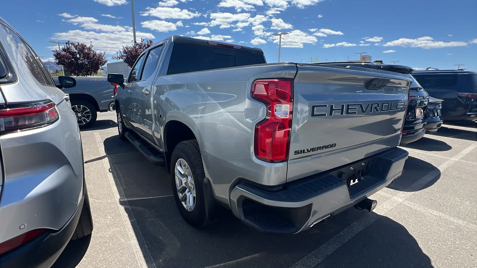 Thumbnail: 2023 Chevrolet Silverado 1500 - 7