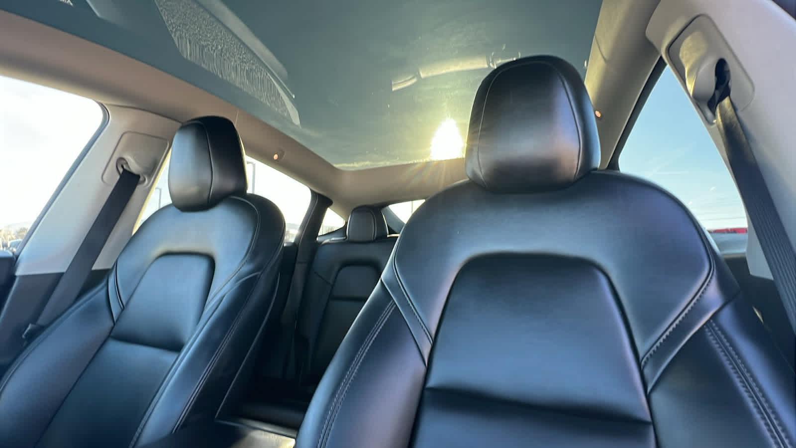 Thumbnail: 2022 Tesla Model Y - 11