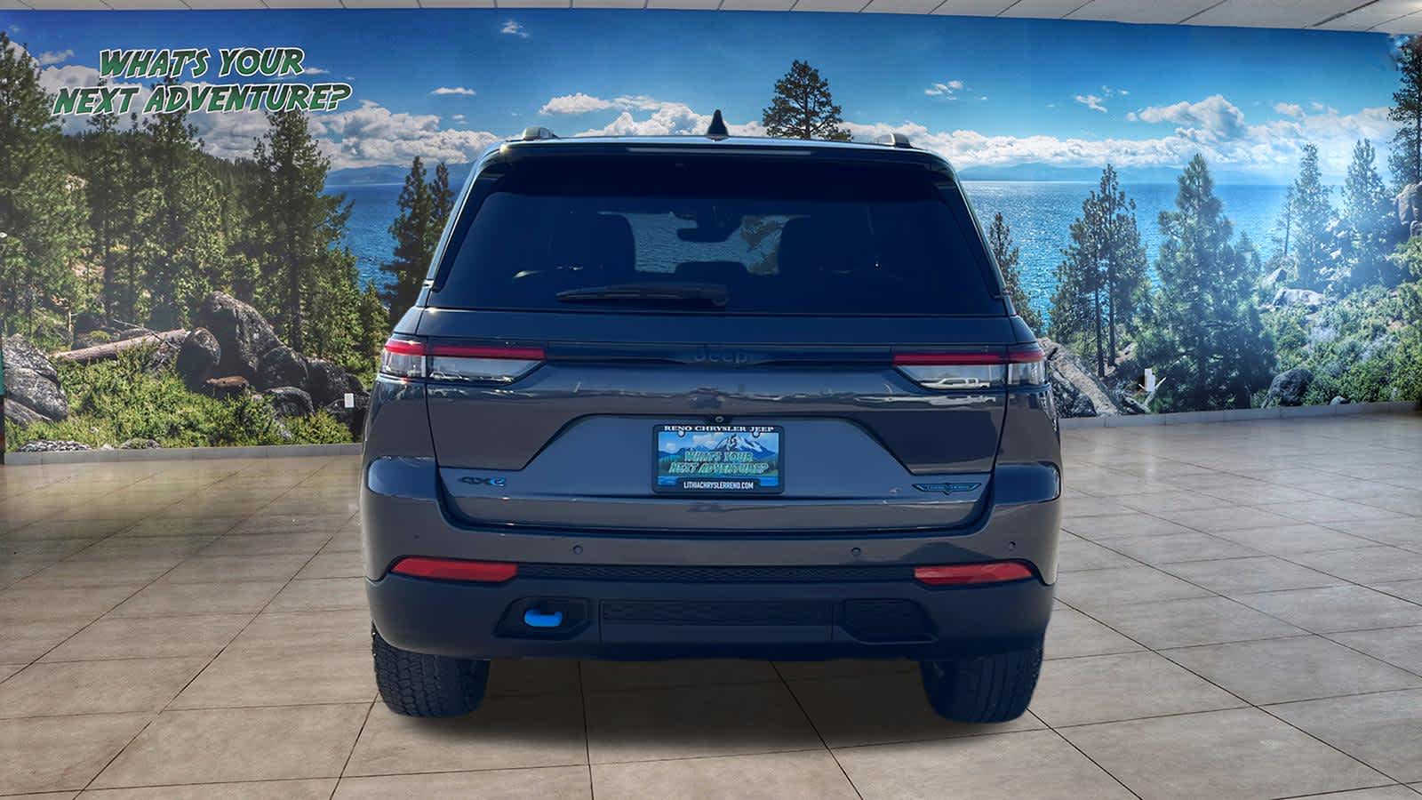 Thumbnail: 2022 Jeep Grand Cherokee - 6