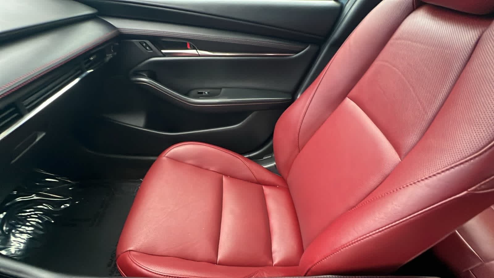 Thumbnail: 2025 Mazda Mazda3 - 12