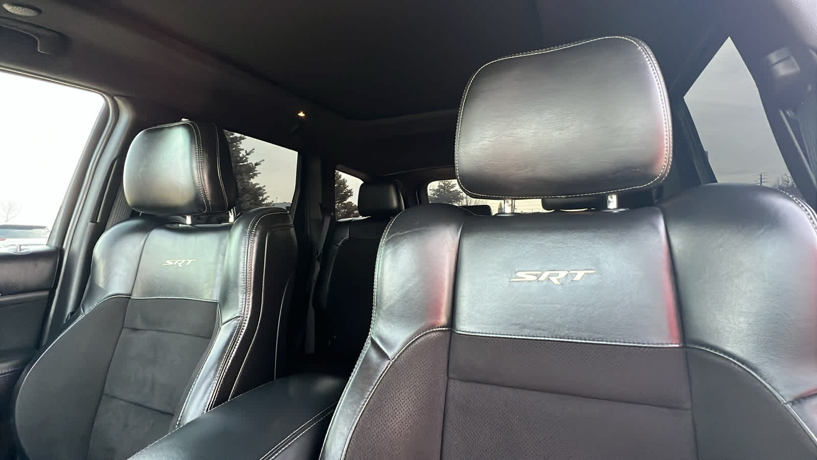 Thumbnail: 2020 Jeep Grand Cherokee - 11