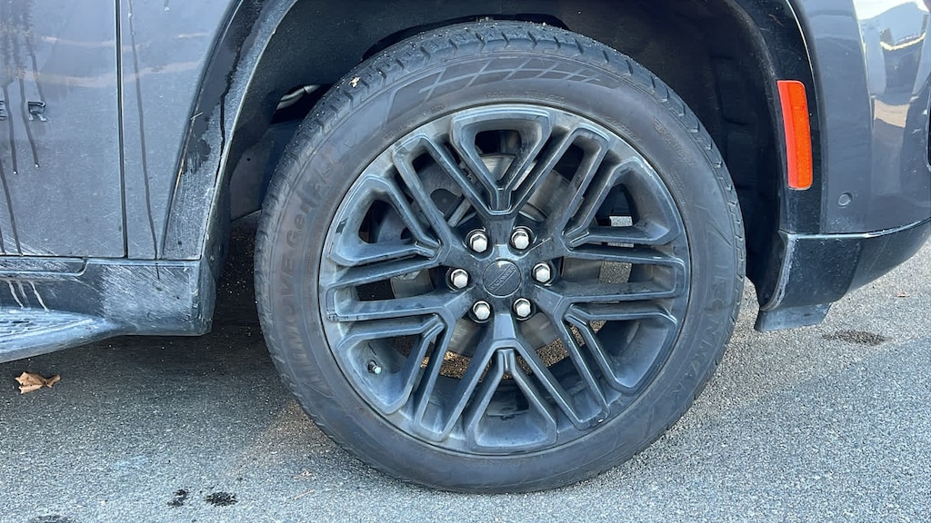 Used 2023 Jeep Wagoneer Series II Carbide SUV