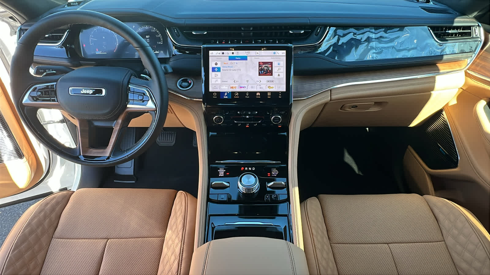 Thumbnail: 2025 Jeep Grand Cherokee - 26