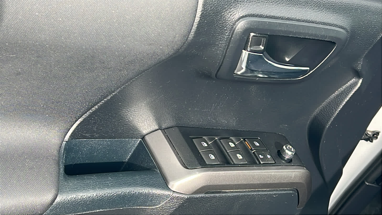 Thumbnail: 2018 Toyota Tacoma - 22