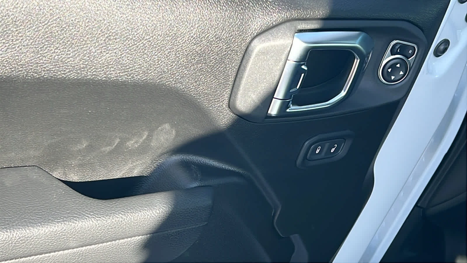 Thumbnail: 2026 Jeep Gladiator - 22