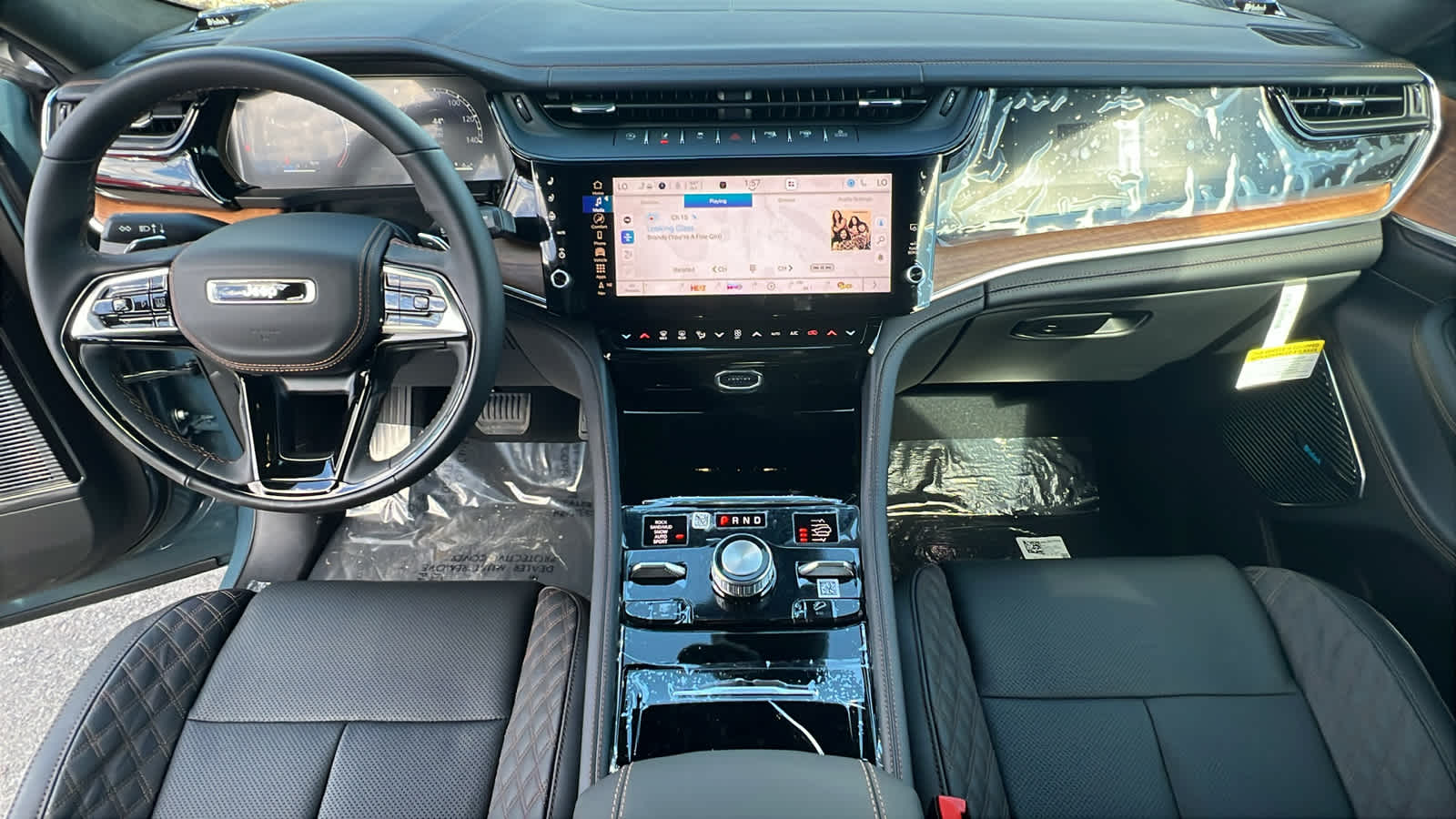 Thumbnail: 2026 Jeep Grand Cherokee L - 26