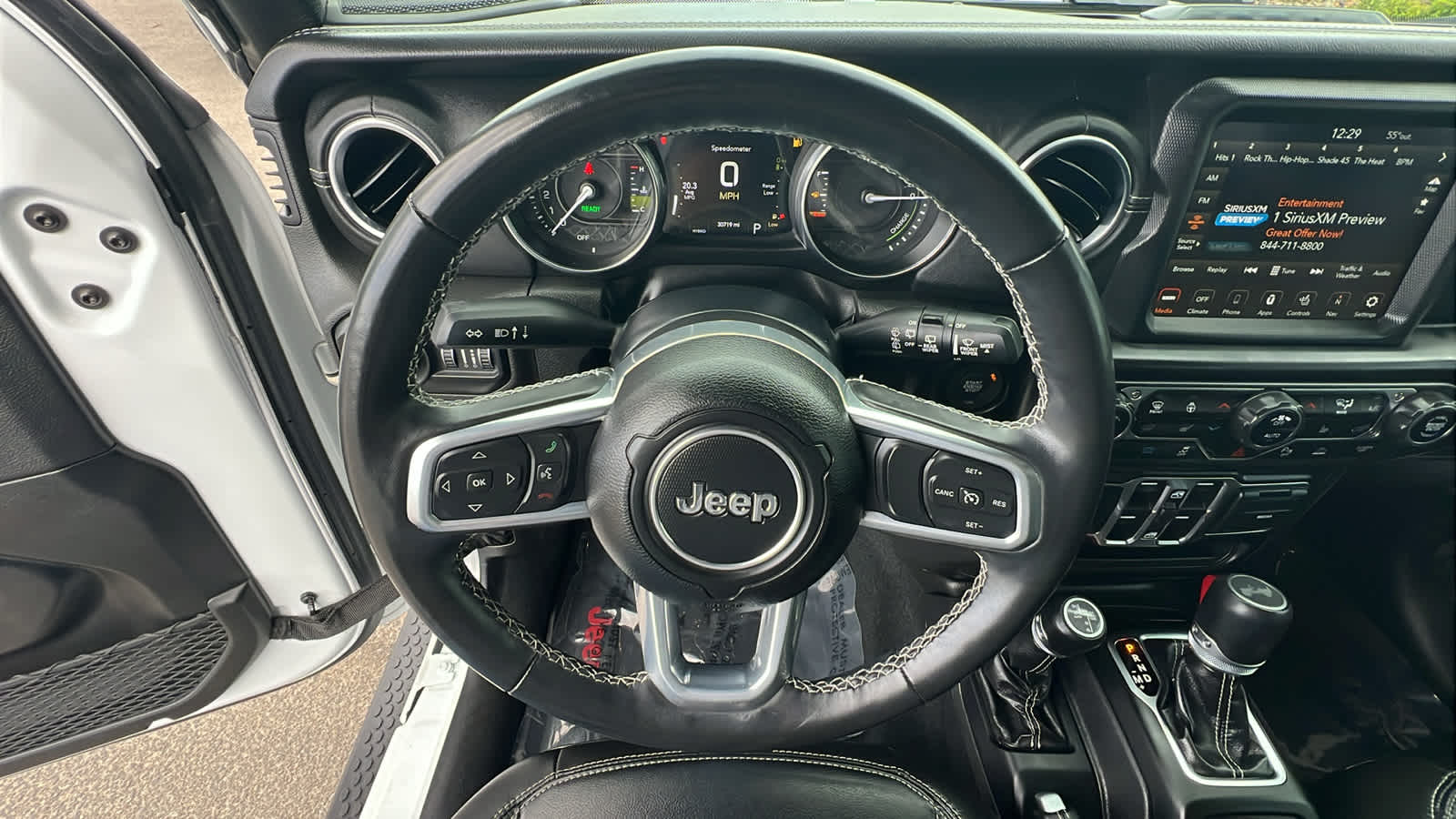 Thumbnail: 2022 Jeep Wrangler - 18