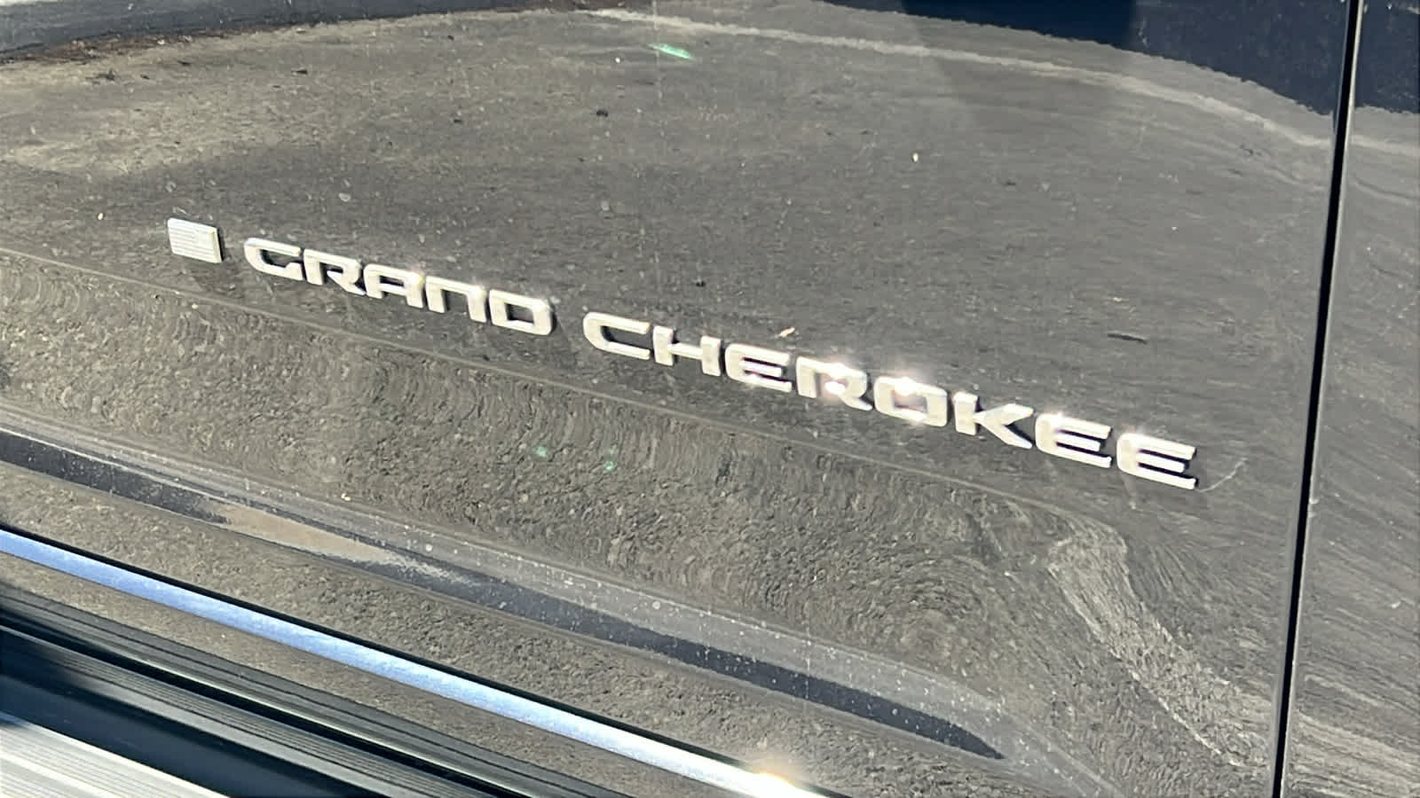 Thumbnail: 2023 Jeep Grand Cherokee - 4