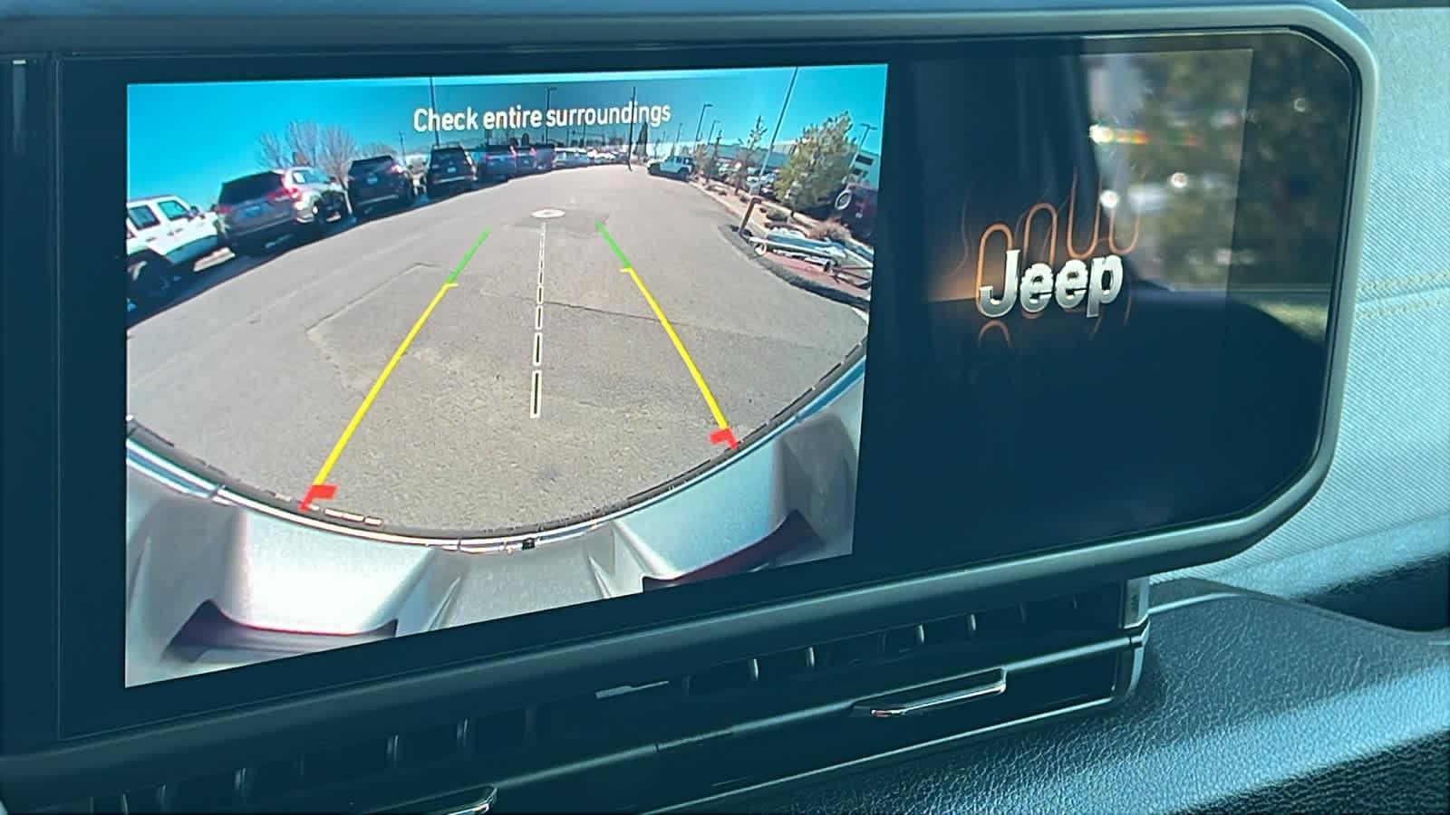 Thumbnail: 2025 Jeep Wrangler - 16