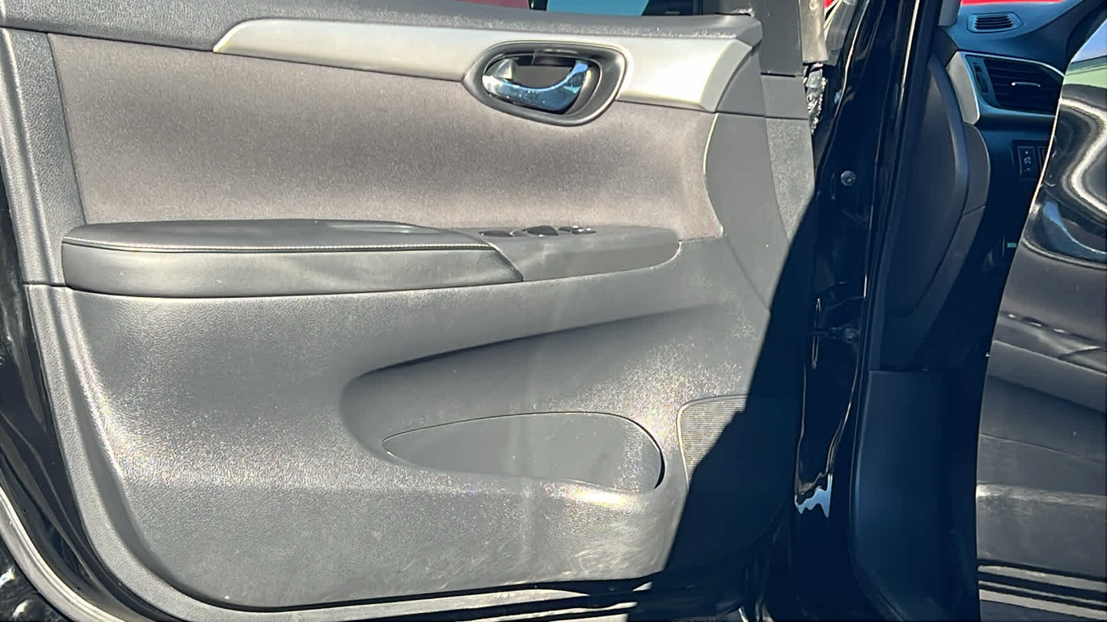 Thumbnail: 2017 Nissan Sentra - 22