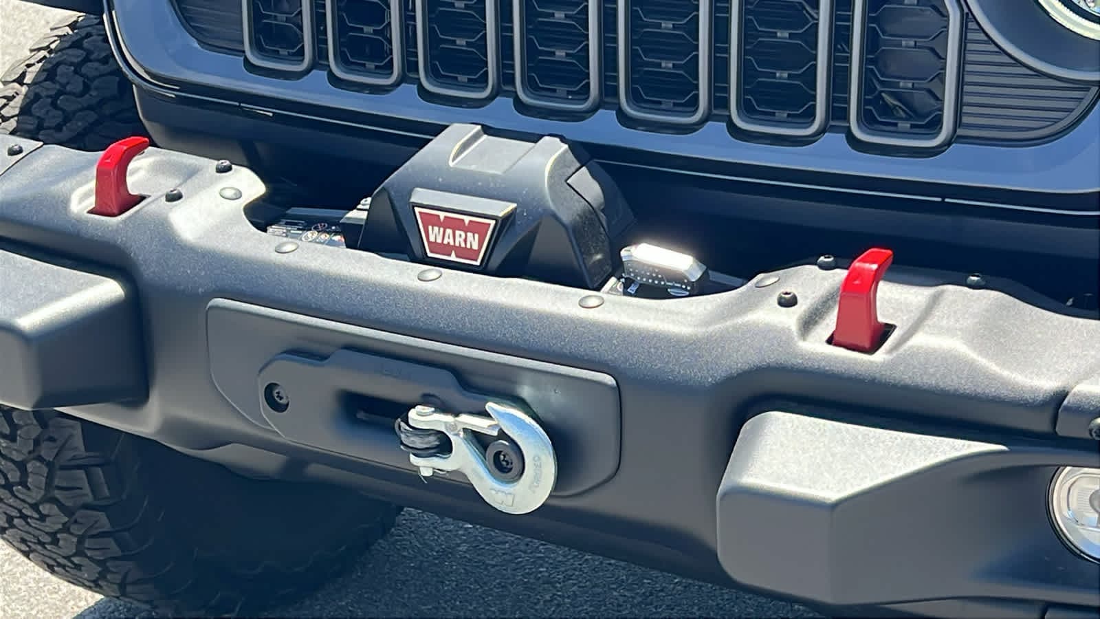 Thumbnail: 2026 Jeep Wrangler - 32