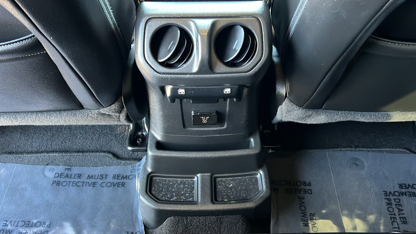 Thumbnail: 2021 Jeep Wrangler - 25