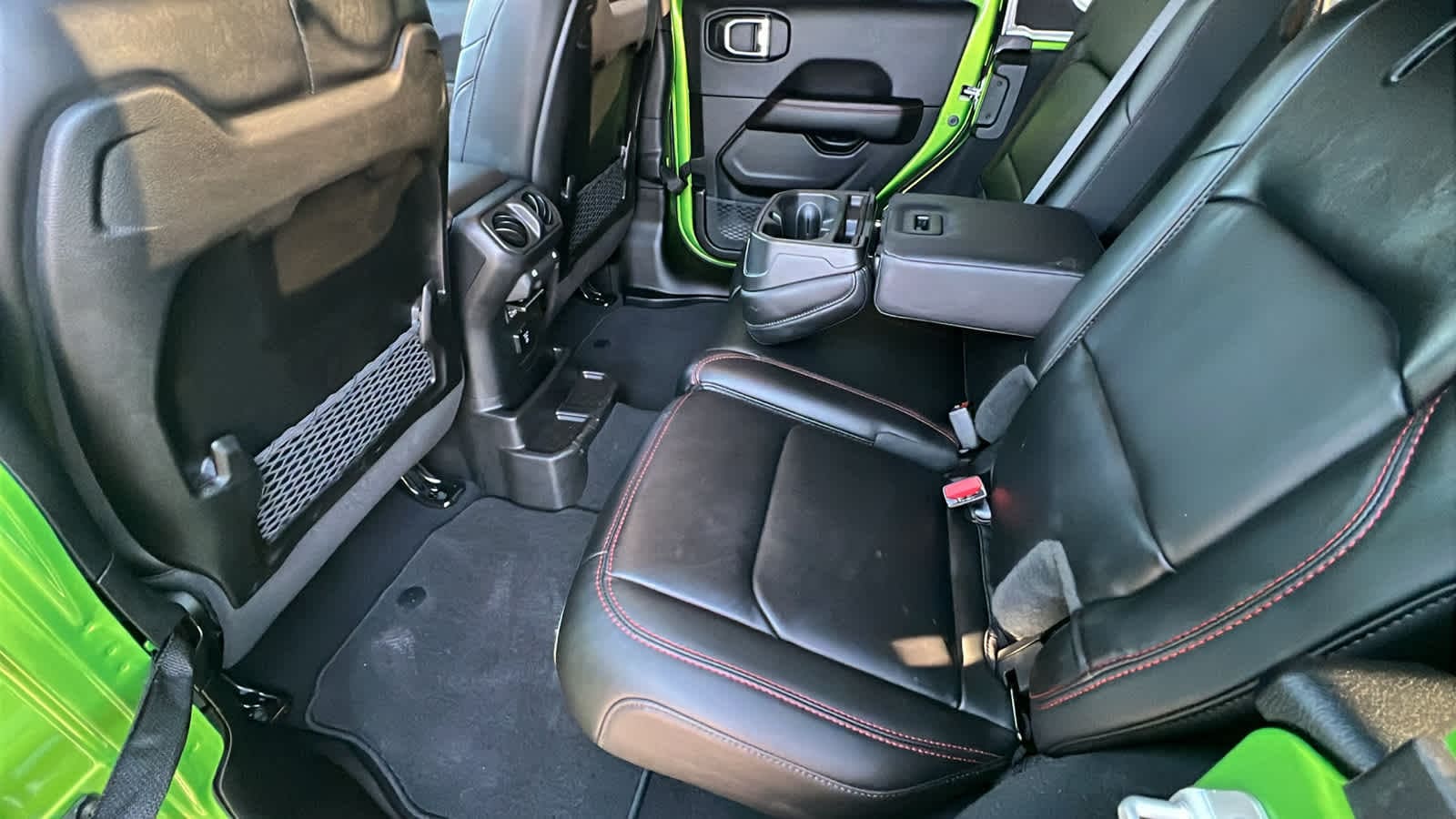 Thumbnail: 2025 Jeep Wrangler - 24