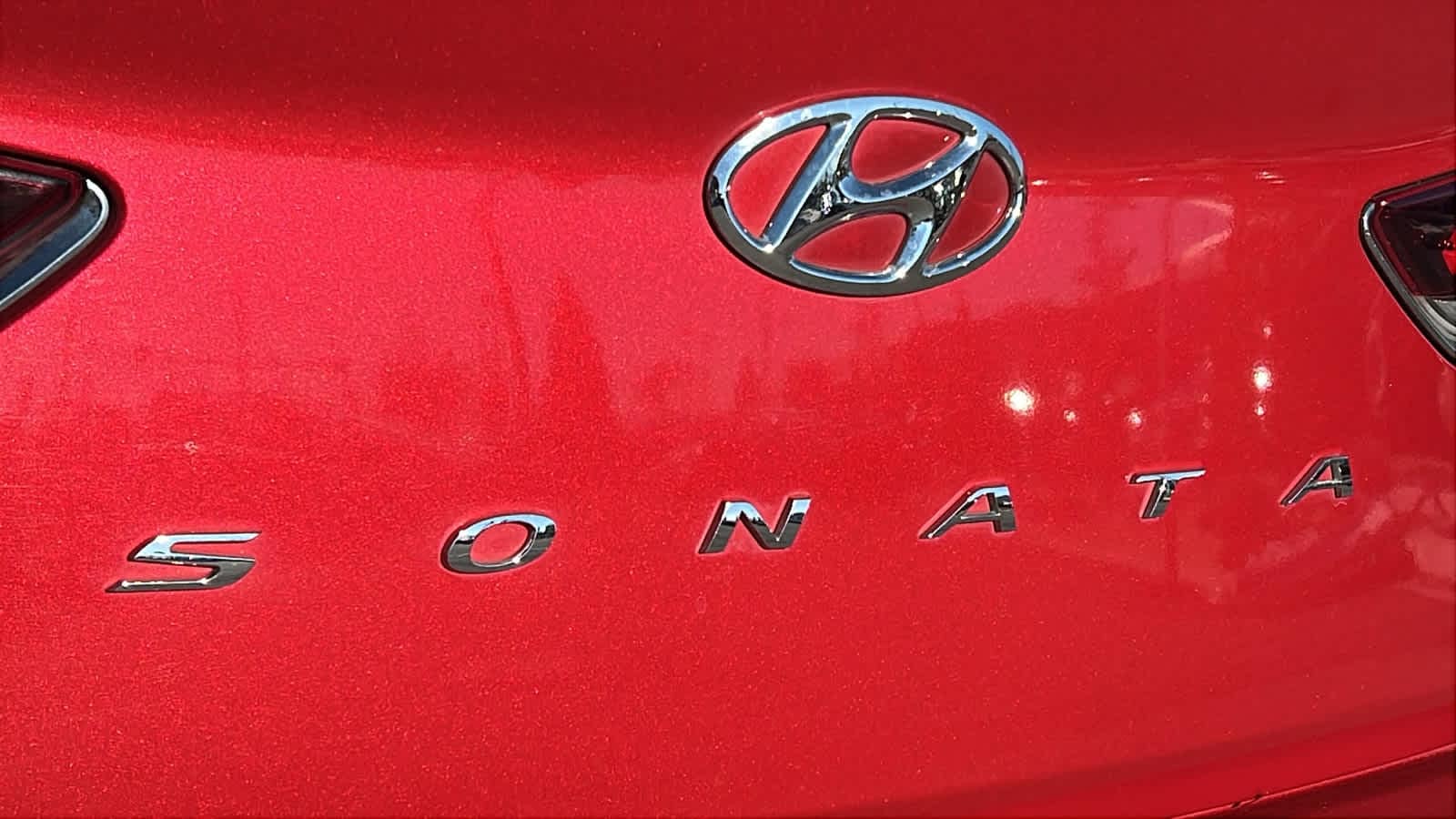 Thumbnail: 2018 Hyundai Sonata - 28