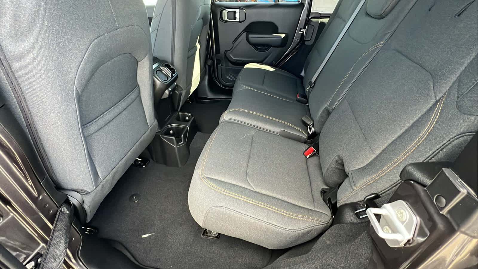 Thumbnail: 2026 Jeep Wrangler - 24