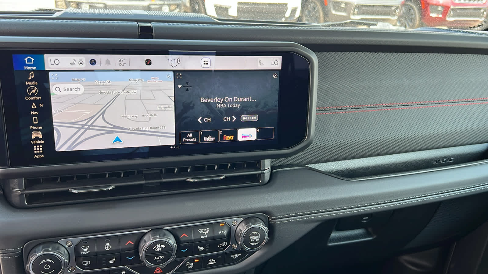 Thumbnail: 2025 Jeep Gladiator - 15