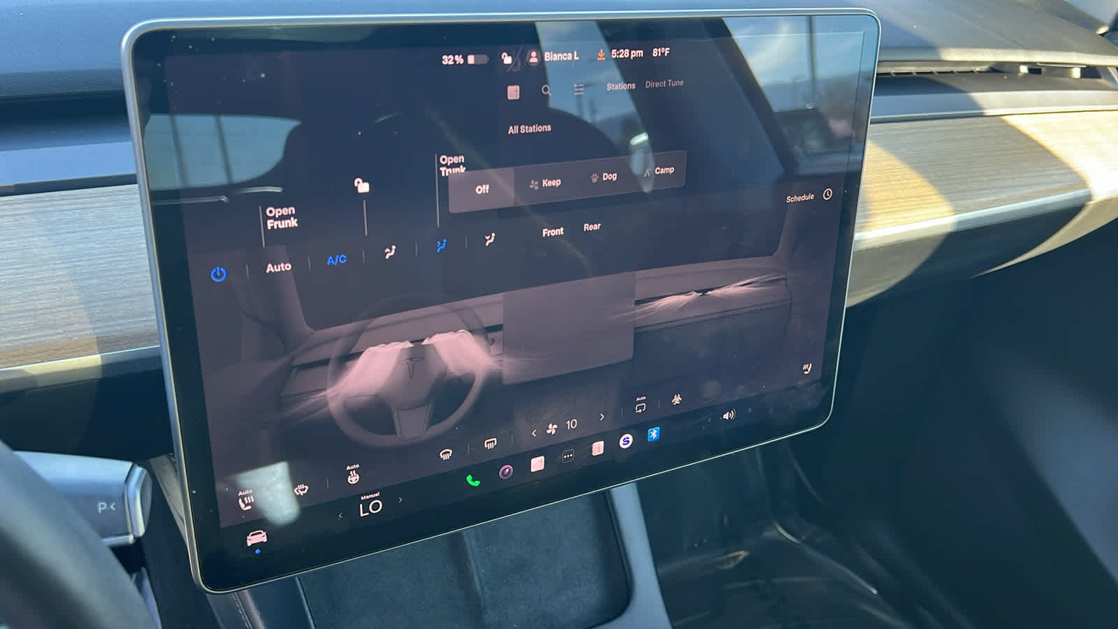 Thumbnail: 2022 Tesla Model Y - 14