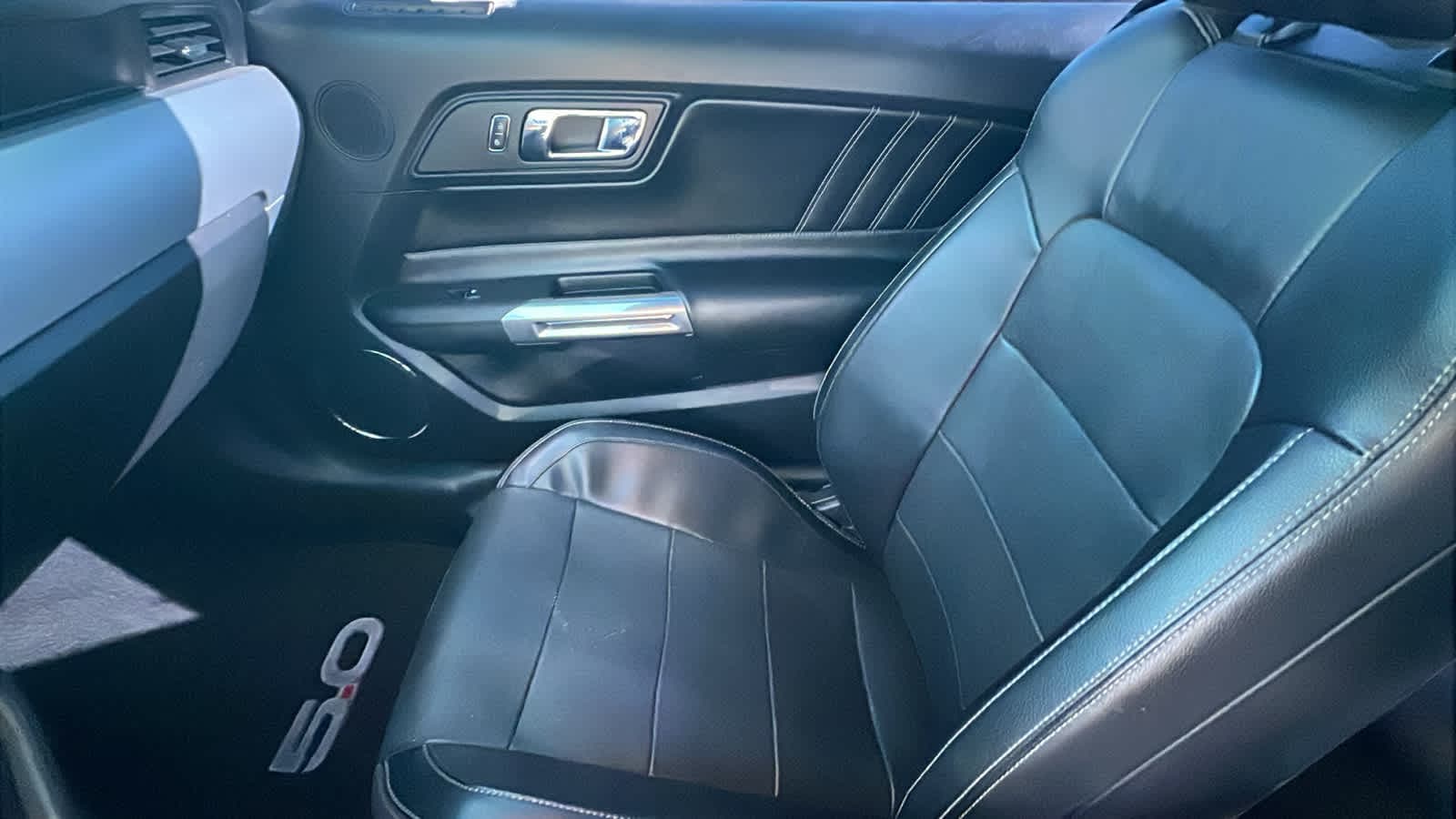 Thumbnail: 2015 Ford Mustang - 12