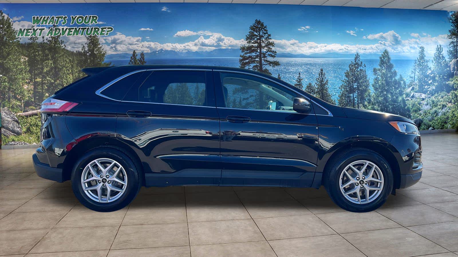 Thumbnail: 2023 Ford Edge - 4