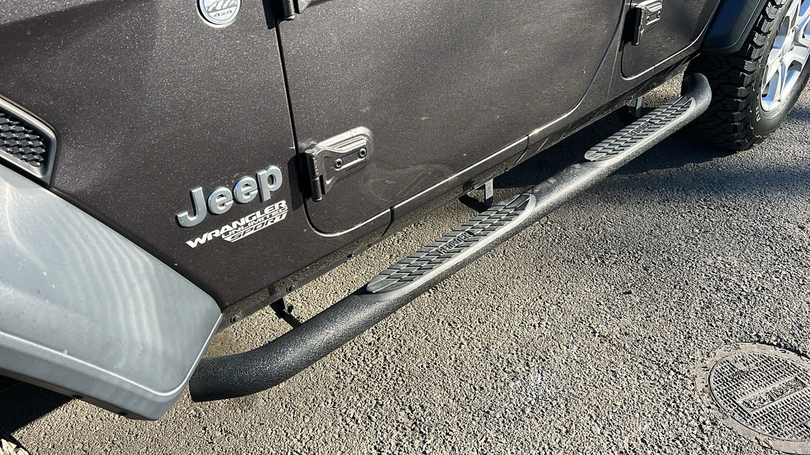 Thumbnail: 2019 Jeep Wrangler - 6