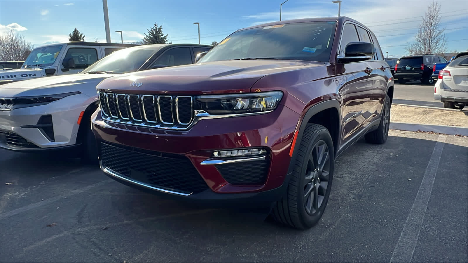 Thumbnail: 2023 Jeep Grand Cherokee - 1