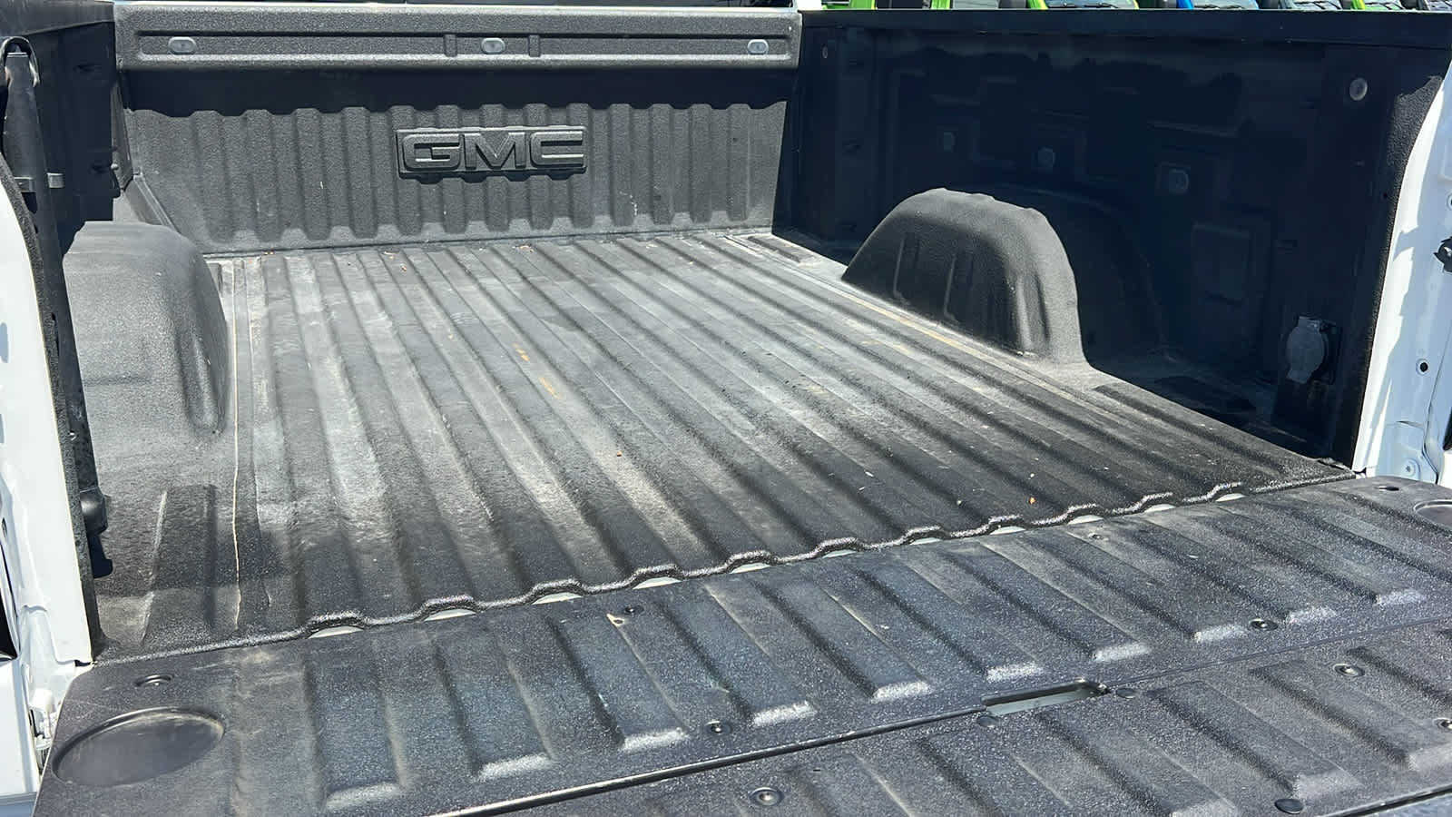 Thumbnail: 2023 GMC Sierra 1500 - 27