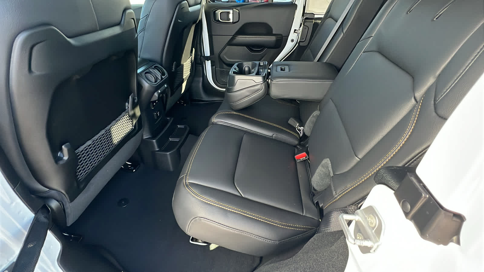 Thumbnail: 2026 Jeep Wrangler - 24